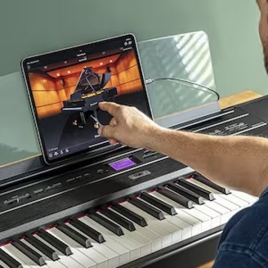 Piano điện Yamaha P525B/ WH