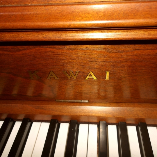 Piano Kawai KL11KF Walnut