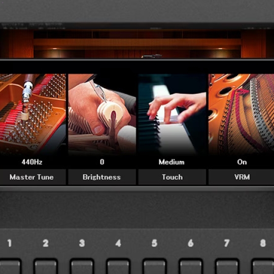 Piano điện Yamaha DGX-670B/ WH