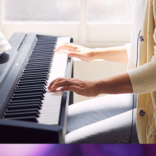 Piano điện Yamaha P-45B + L85