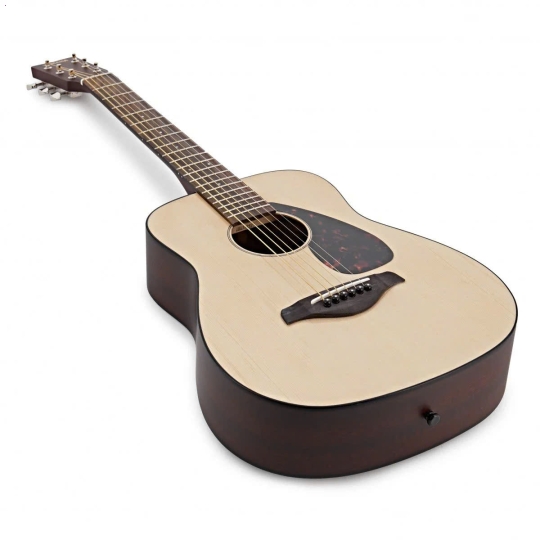 Guitar Yamaha JR2S