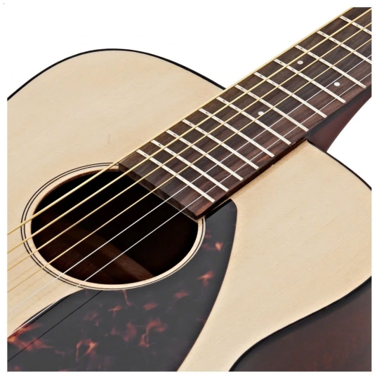 Guitar Yamaha JR2S