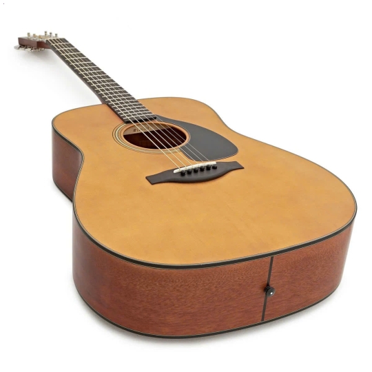 Guitar Yamaha FG3