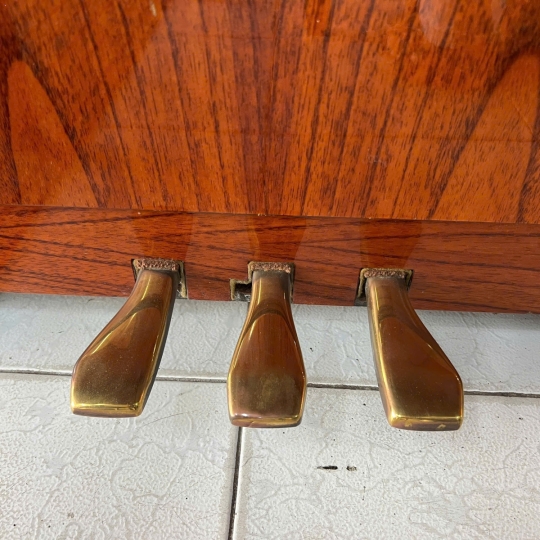 Piano Yamaha W104 Mahogany