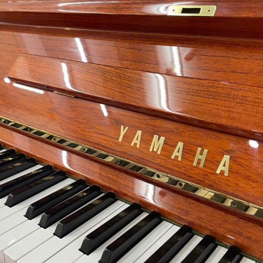 Piano Yamaha W104B Mahogany