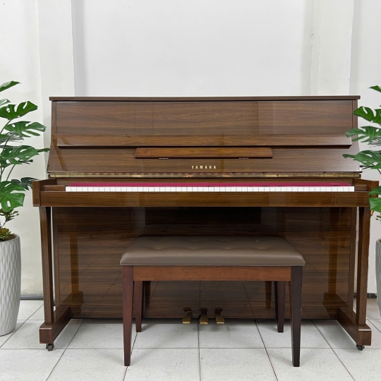 Piano Yamaha MC204 Walnut