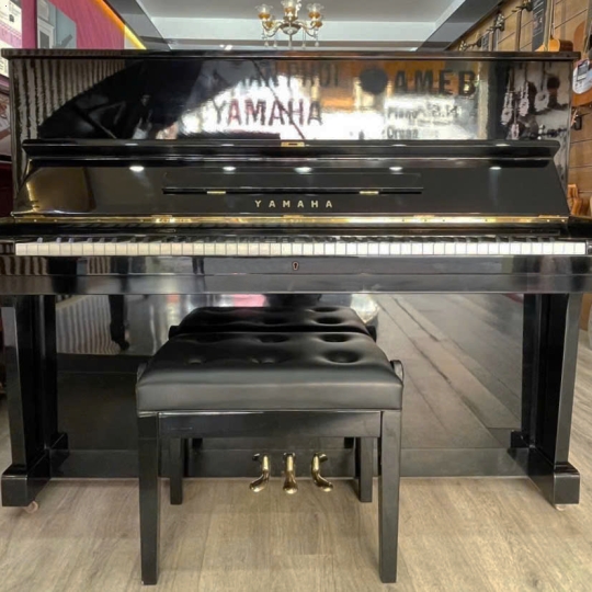 Piano Yamaha U1E-BL