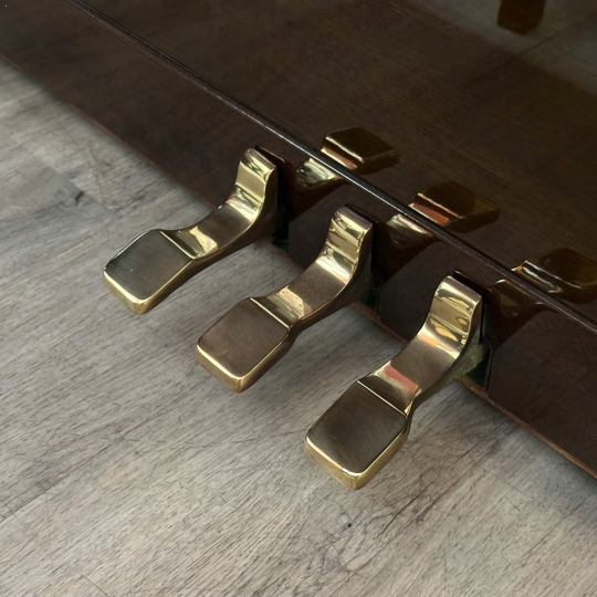 Piano APOLLO A8 Walnut