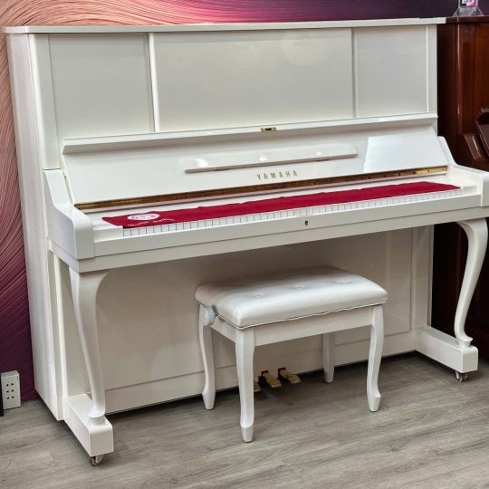 Piano Yamaha W106 White