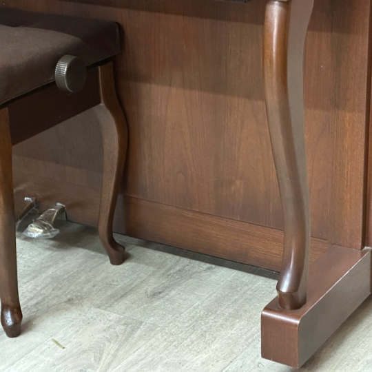 Piano Yamaha SX101RWnC Walnut